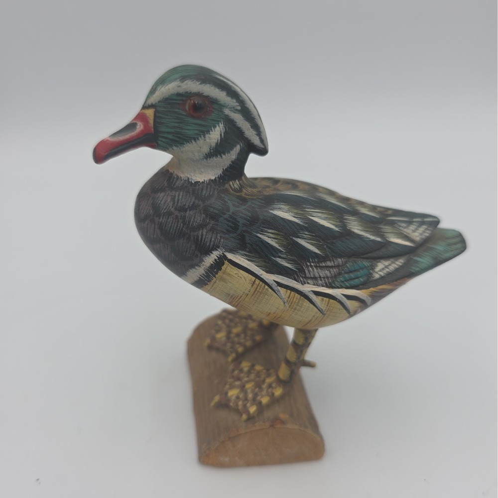Vintage Hand  Painted Wood Duck Pacific Rim Carvers